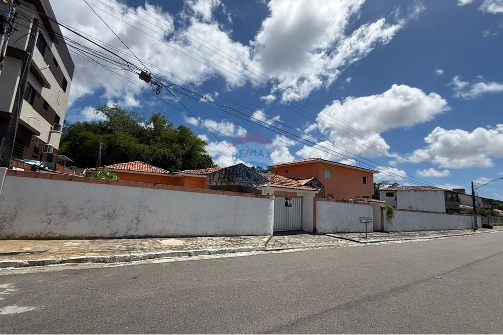 Casa - Venda - João Pessoa , Paraíba - ea7ce17c-5e93-458f-940e-29add2d0b62c.jpg - 720431073-38