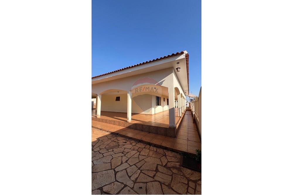 Casa - Venda - Rio Verde , Goiás - WhatsApp Image 2025-09-15 at 08.47.53 (6) - Copia.jpeg - 722371023-1