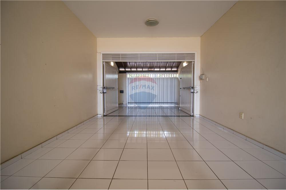 Casa - Venda - Natal , Rio Grande do Norte - 38 - 720891106-57