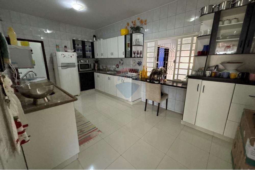 Casa - Venda - Barra do Garças , Mato Grosso - IMG_2115.JPG - 722221014-28