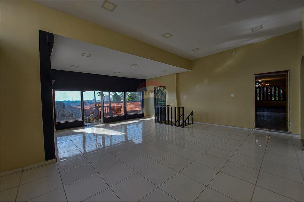 Casa - Venda - Manaus , Amazonas - 79 - 720721011-331