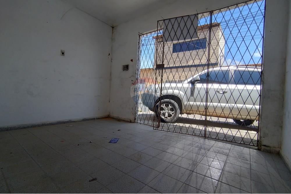 Casa - Venda - Natal , Rio Grande do Norte - 69499125-8cf8-4e27-bf94-4e8e9de17bf3.jpg - Garagem - 720621026-178