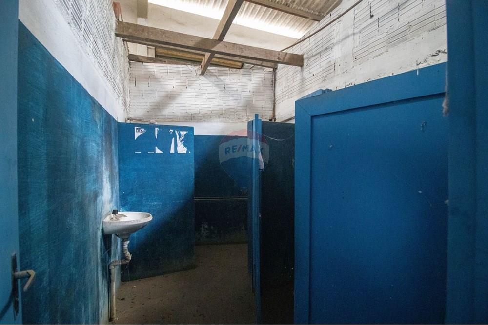 บ้านที่กั้นเป็นสองส่วน - โกดังสินค้า - Parnamirim , Rio Grande do Norte - BR - WhatsApp Image 2025-03-27 at 21.44.11 (3).jpeg - 720891001-108