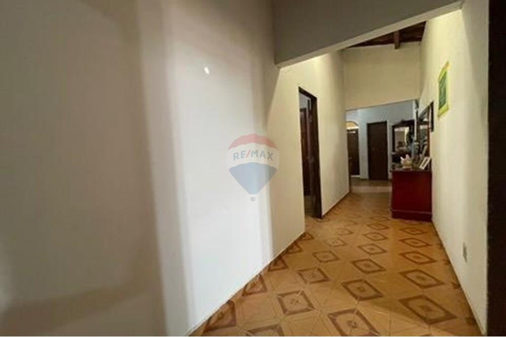 Casa - Venda - Natal , Rio Grande do Norte - bda72d41-effe-4ff3-a132-662d0239aa3c.jpeg - Corredor - 720621057-39