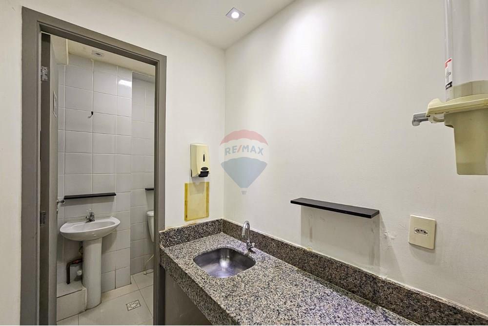 Cj. Comercial/ Sala - Venda - Manaus , Amazonas - WhatsApp Image 2025-11-12 at 16.41.10.jpeg - 720721104-5