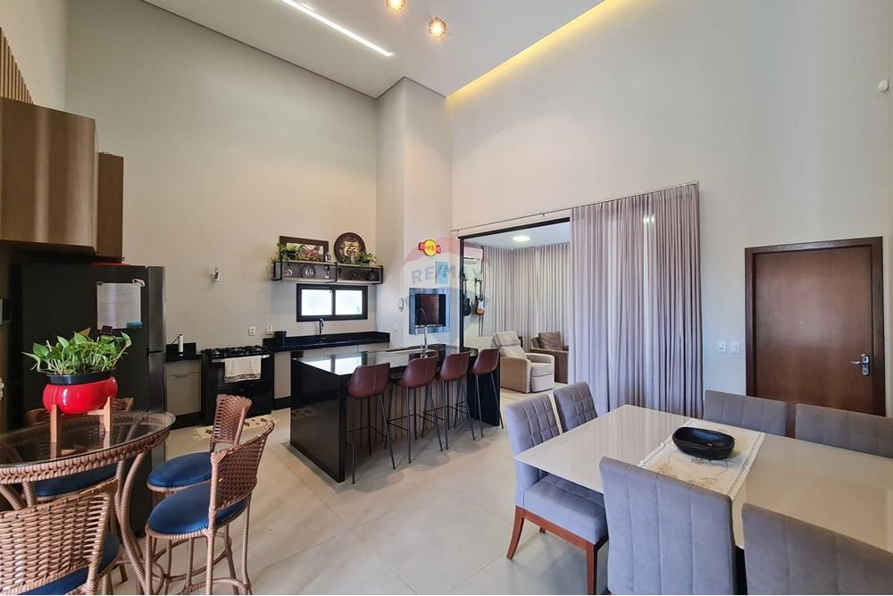 Casa - Venda - Lucas do Rio Verde , Mato Grosso - 5.jpg - Sala de jantar - 722231009-10