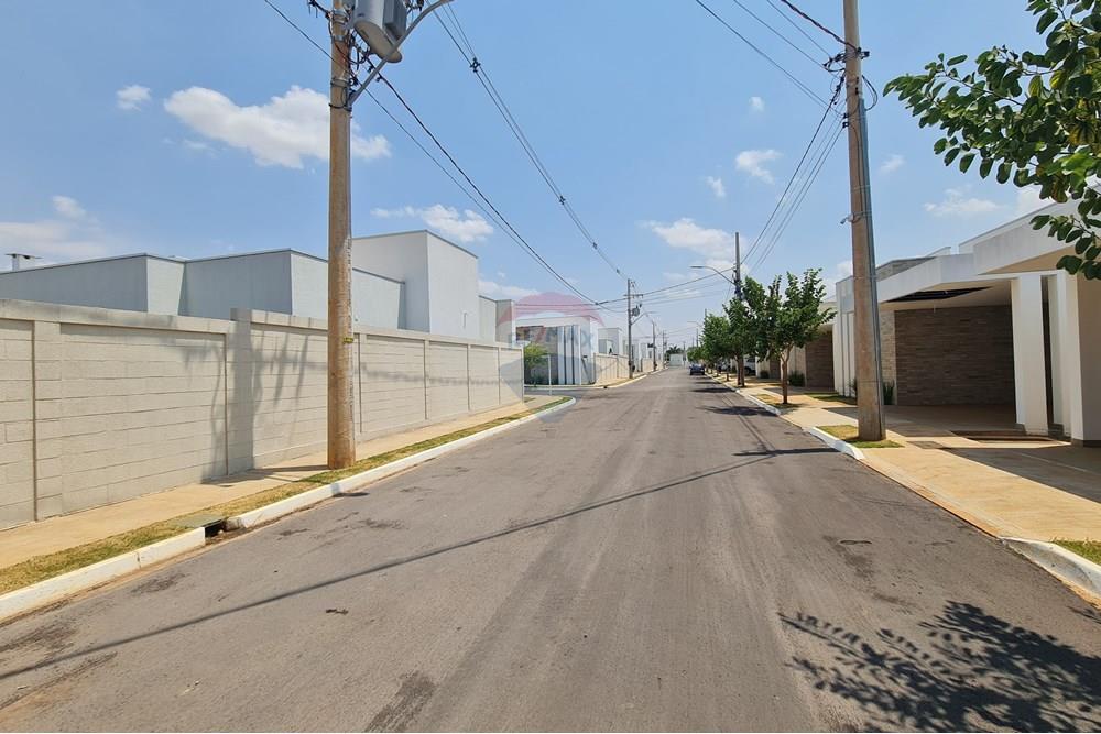 Casa de Condomínio - Venda - Lucas do Rio Verde , Mato Grosso - (34).jpg - Jardim Externo - 722231009-7