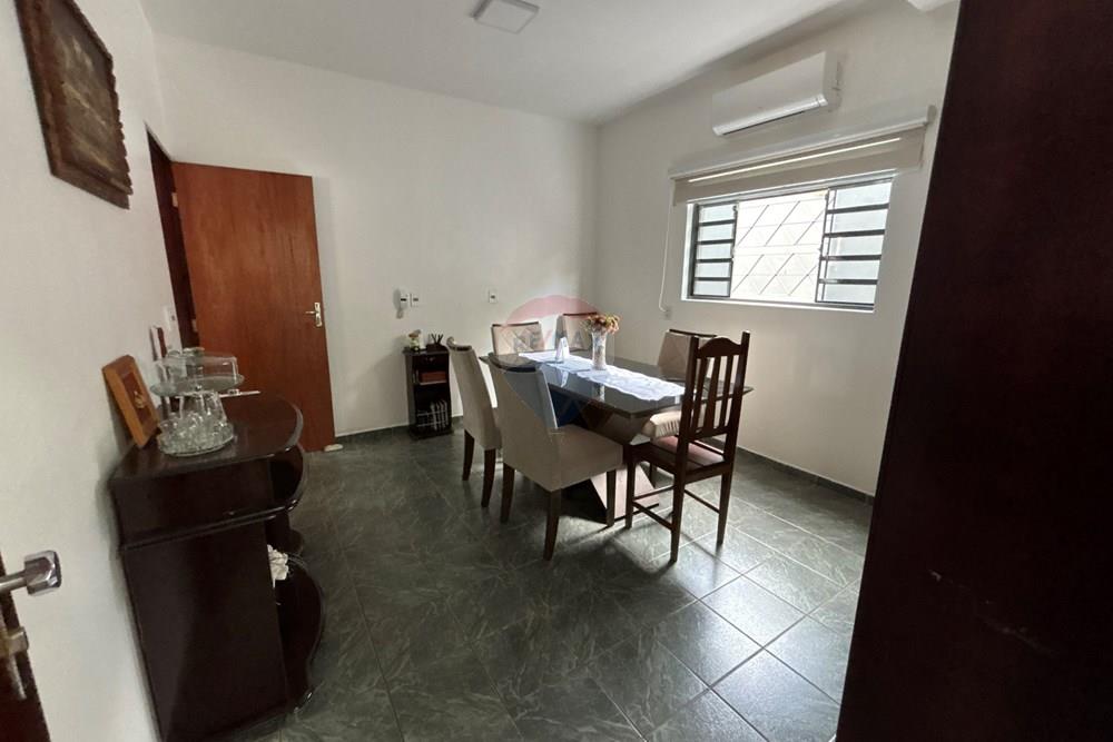 Sobrado - Venda - Barra do Garças , Mato Grosso - IMG_4715.JPG.jpeg - 722221014-63