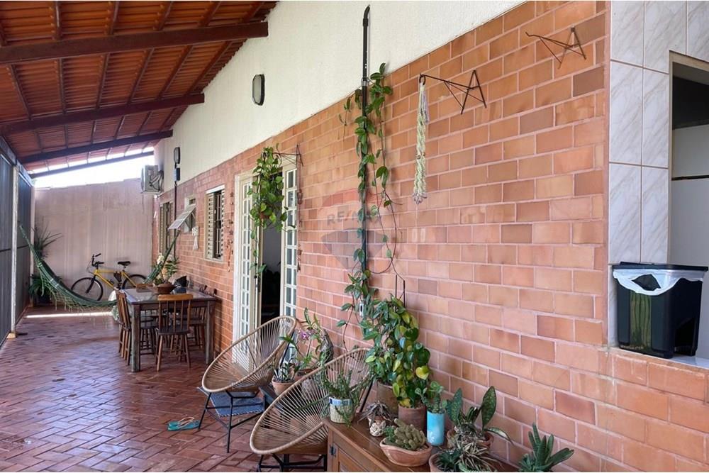 Casa - Venda - Goiânia , Goiás - WhatsApp Image 2025-10-02 at 11.07.21.jpeg - 722271015-35