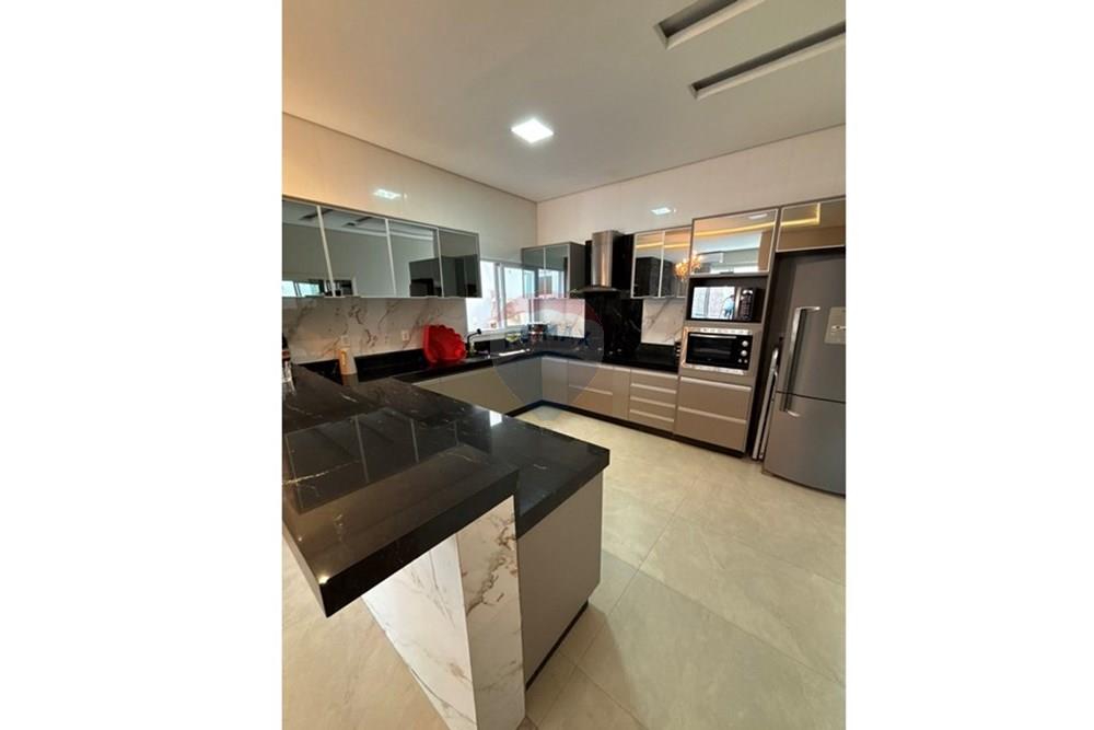 Casa - Venda - Barra do Garças , Mato Grosso - 5A3200D4-3080-456A-9CD7-8D89DF04F28A_1_105_c.jpeg - 722221051-7