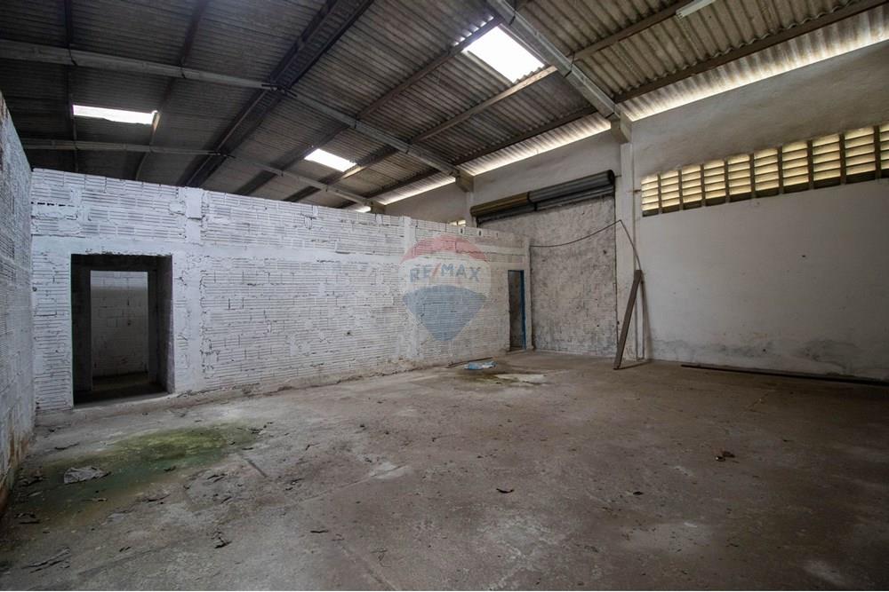 บ้านที่กั้นเป็นสองส่วน - โกดังสินค้า - Parnamirim , Rio Grande do Norte - BR - WhatsApp Image 2025-03-27 at 21.44.13.jpeg - 720891001-108