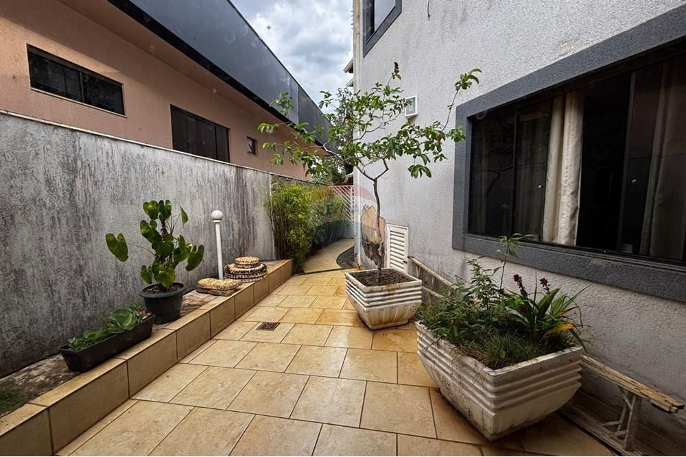 Sobrado - Venda - Anápolis , Goiás - Imagem do WhatsApp de 2025-10-29 à(s) 16.47.25_2d054000.jpg - 721991030-32