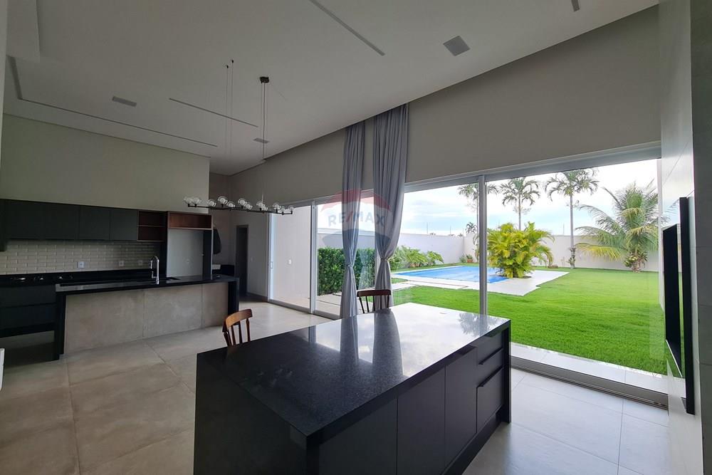 Casa - Venda - Lucas do Rio Verde , Mato Grosso - (8).jpg - 722231009-36