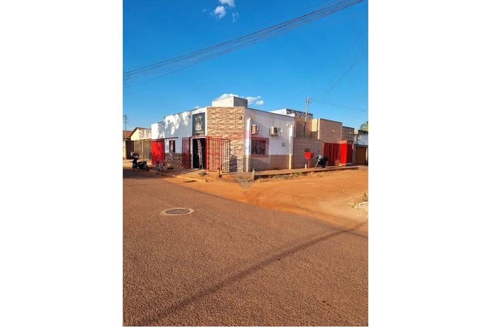 Casa - Venda - Confresa , Mato Grosso - WhatsApp Image 2025-09-08 at 17.07.07 (2) - Copia.jpeg - 720641046-4