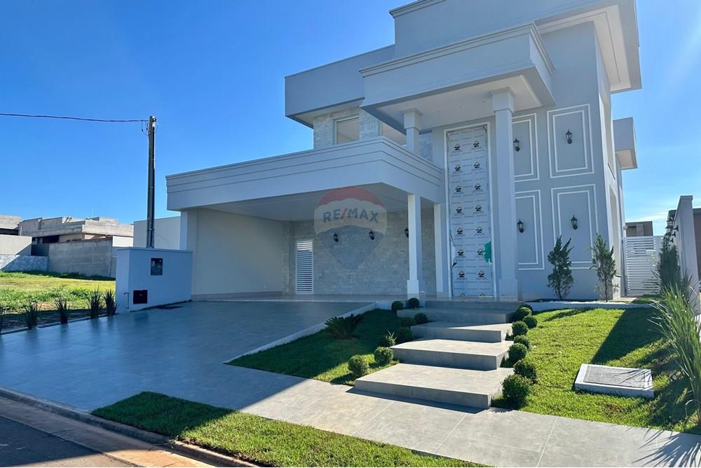 Sobrado - Venda - Araguaína , Tocantins - WhatsApp Image 2025-05-08 at 10.16.15 (1).jpeg - 720991036-12