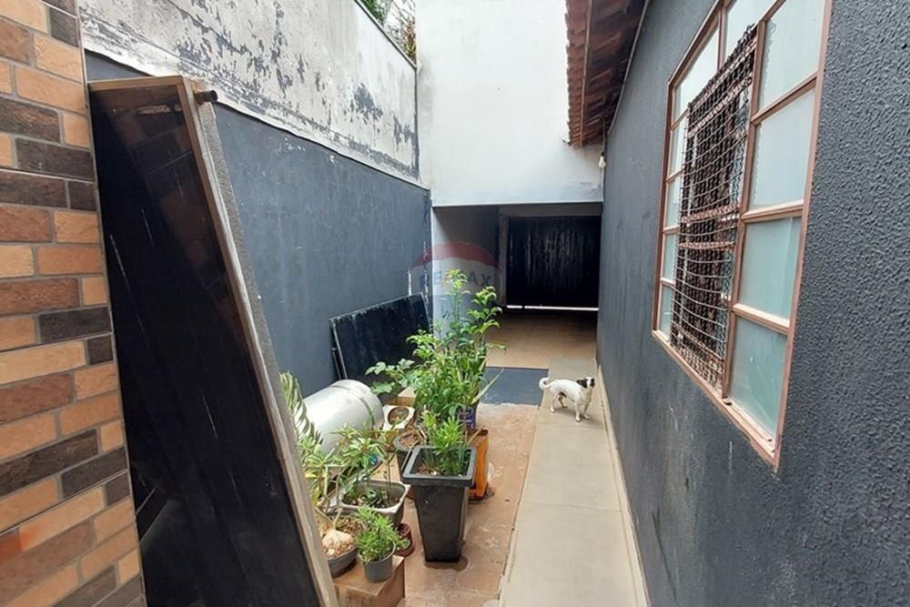 Sobrado - Venda - Rondonópolis , Mato Grosso - 20251205_150712.jpg - Corredor - 720851116-12