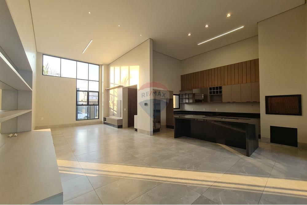 Casa - Venda - Lucas do Rio Verde , Mato Grosso - (7).jpg - Sala de jantar - 722231009-9