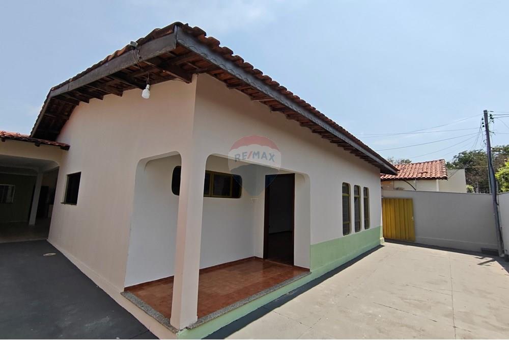 Casa - Venda - Rondonópolis , Mato Grosso - 02.jpg - 722261012-8