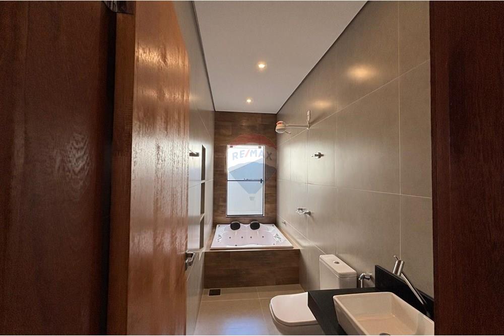 Casa - Venda - Barra do Garças , Mato Grosso - WhatsApp Image 2025-08-05 at 17.13.00(5).jpeg - 722221029-19