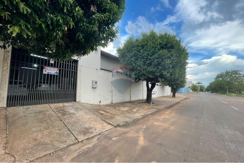 Casa - Venda - Rondonópolis , Mato Grosso - Imagem do WhatsApp de 2025-12-02 à(s) 16.19.47_a4e022d3.jpg - 722261002-14