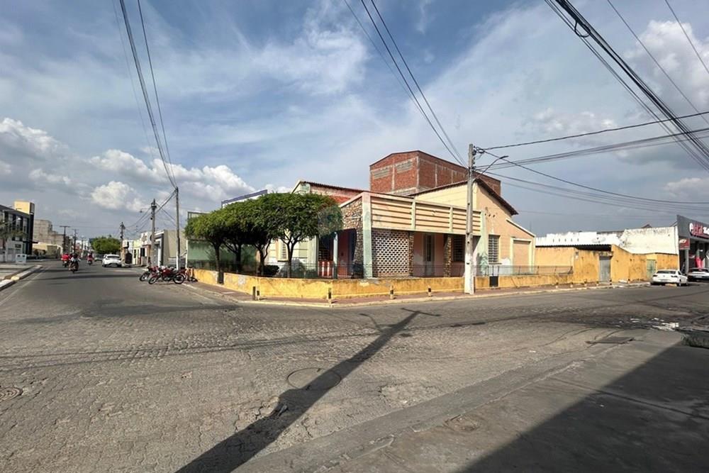 Casa Comercial - Alugar - Iguatu , Ceará - WhatsApp Image 2025-04-14 at 09.22.09 (10).jpeg - 720931002-342