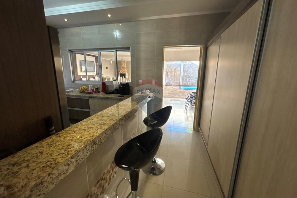 Casa - Venda - Barra do Garças , Mato Grosso - IMG_4575.JPG - 722221014-34