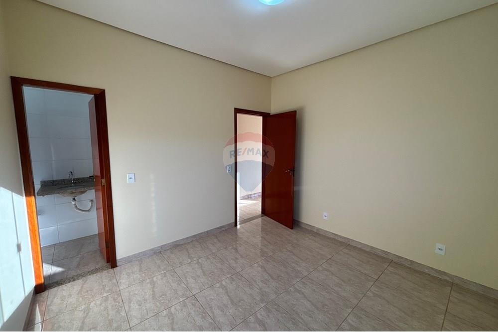 Casa - Venda - Barra do Garças , Mato Grosso - IMG_0571.JPG - 722221023-43