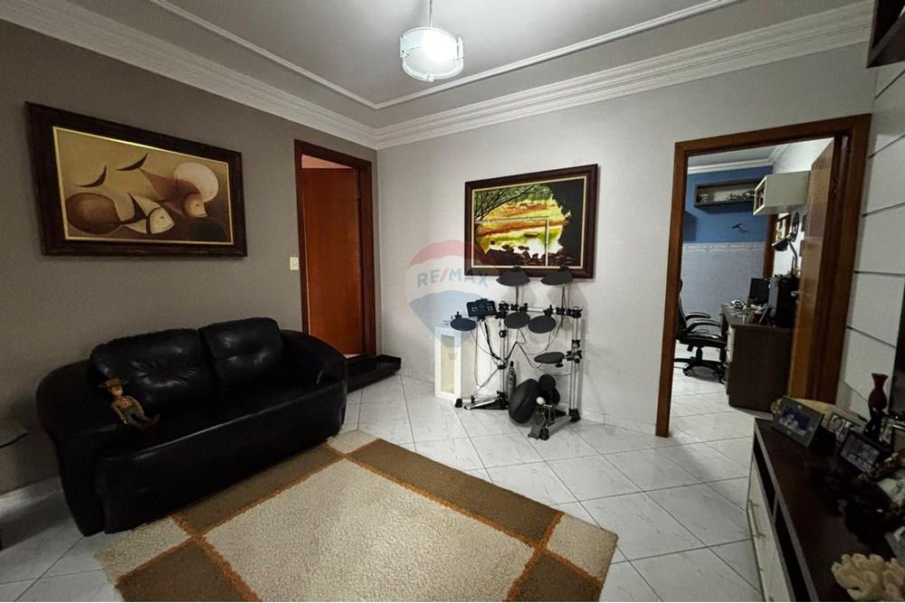 Sobrado - Venda - Anápolis , Goiás - Imagem do WhatsApp de 2025-10-29 à(s) 16.47.18_52259ea7.jpg - 721991030-32