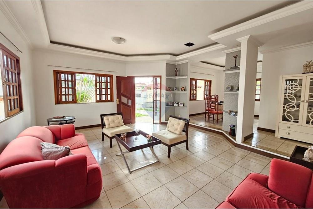 Casa de Condomínio - Venda - Manaus , Amazonas - WhatsApp Image 2025-10-13 at 16.18.02.jpeg - Sala de estar - 720401093-4