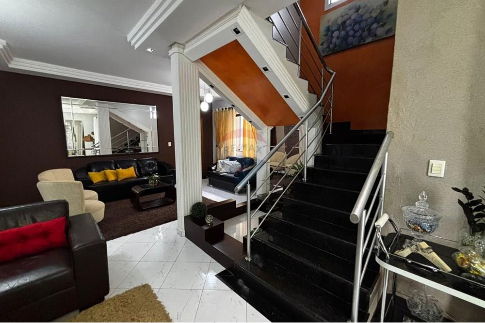 Sobrado - Venda - Anápolis , Goiás - Imagem do WhatsApp de 2025-10-29 à(s) 16.47.21_a81831f6.jpg - 721991030-32