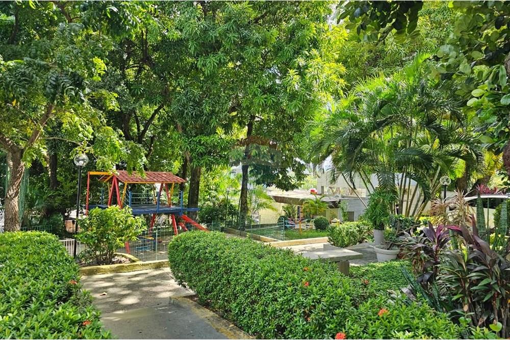 Apartamento - Alugar - Manaus , Amazonas - WhatsApp Image 2025-12-13 at 11.17.48.jpeg - Pátio interno - 720401033-33