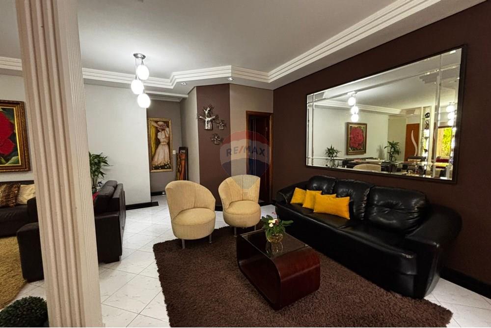 Sobrado - Venda - Anápolis , Goiás - Imagem do WhatsApp de 2025-10-29 à(s) 16.47.22_23548c16.jpg - 721991030-32