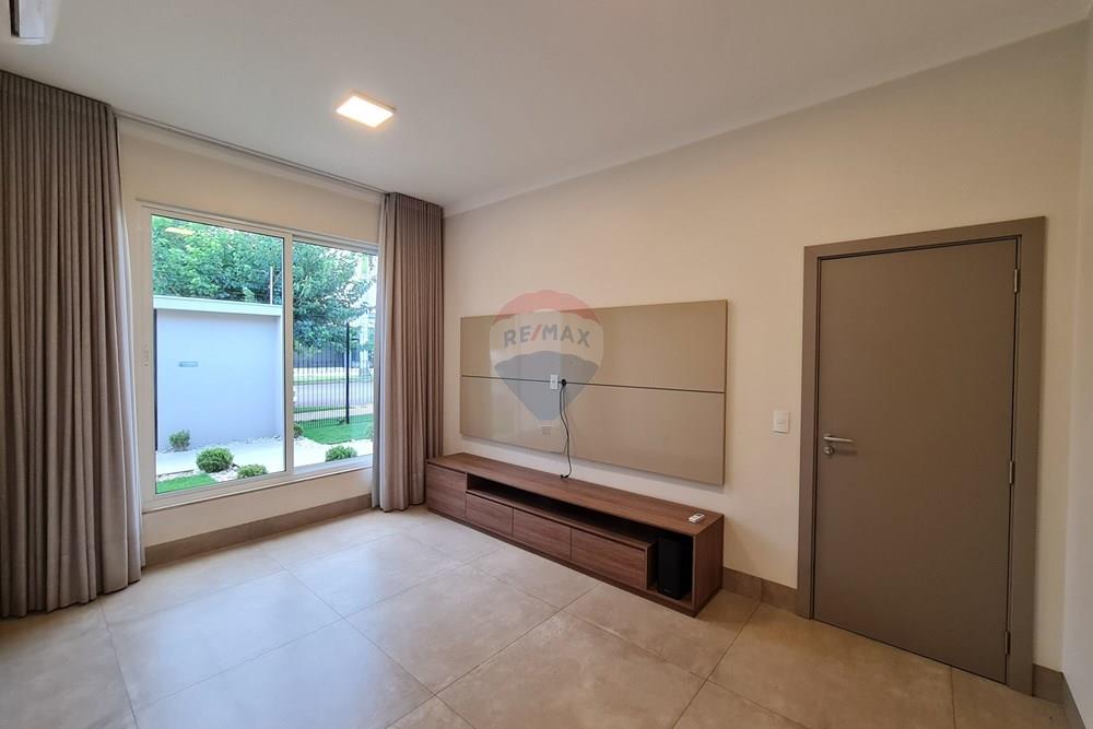 Casa - Venda - Lucas do Rio Verde , Mato Grosso - (3).jpg - 722231009-36