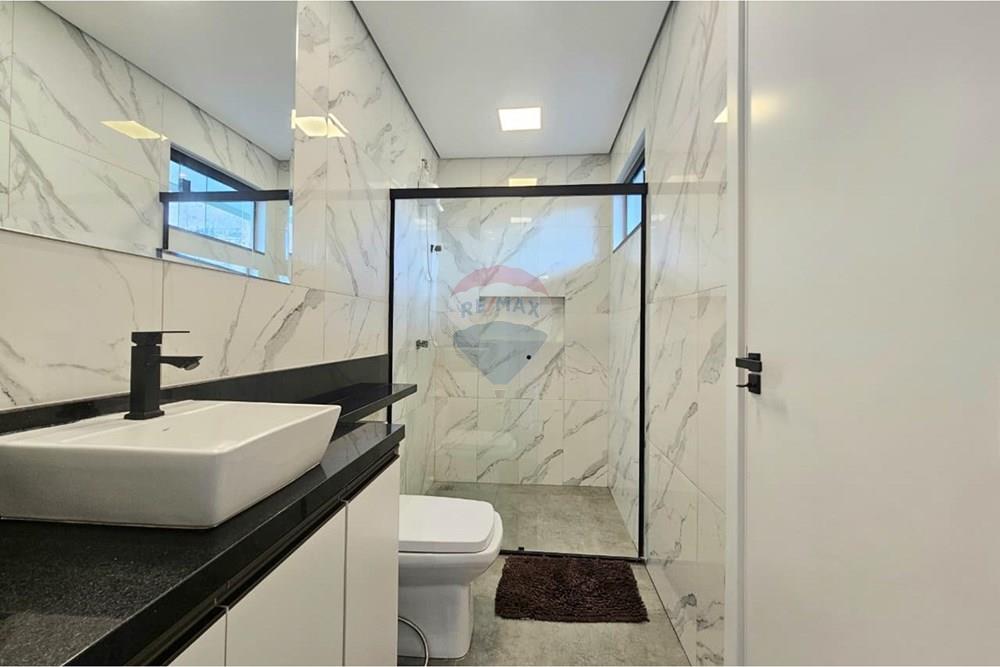 Casa - Venda - Manaus , Amazonas - HORIZONTAL TAPAJOS - BANHEIRO SUITE SEGUNDA ANDAR .jpeg - 720401064-20