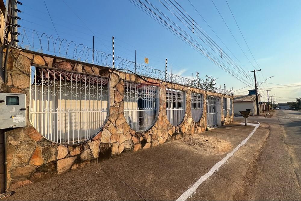 Residential - ਅਲੱਗ ਥਲੱਗ ਬਣਿਆ ਹੋਇਆ ਘਰ - Porto Velho , Rondônia - BR - IMG_1551.jpg - 721551024-154