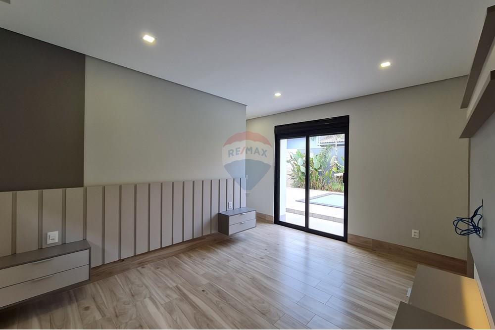 Casa - Venda - Lucas do Rio Verde , Mato Grosso - (11).jpg - Suite - 722231009-9