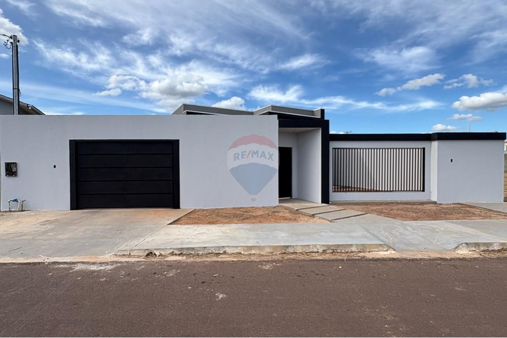 Casa - Venda - Água Boa , Mato Grosso - IMG_4417 2.JPG - 722211001-57