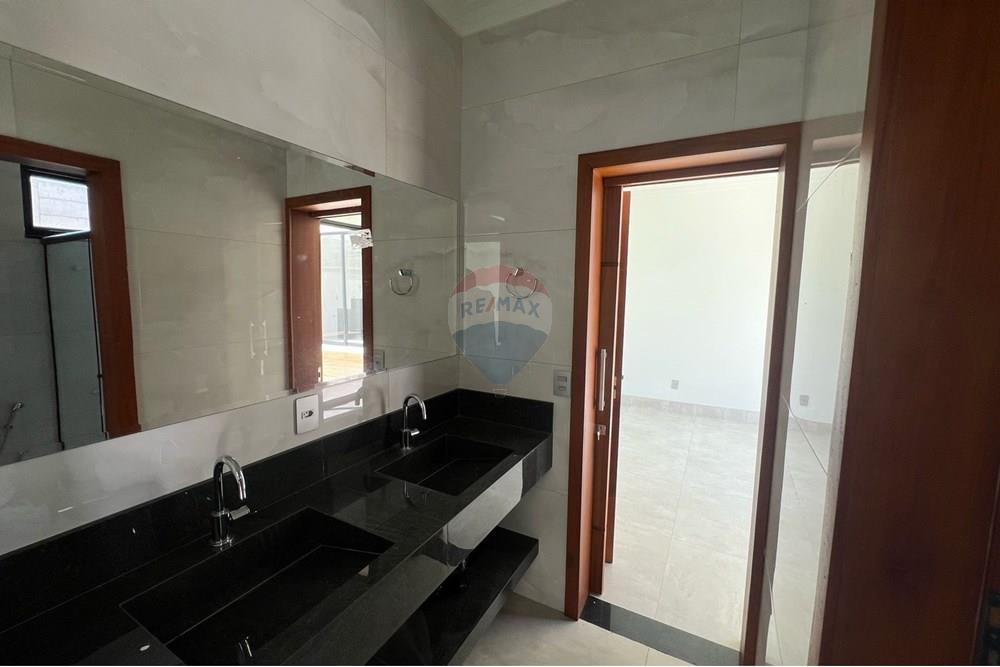 Casa - Venda - Sinop , Mato Grosso - WhatsApp Image 2025-04-09 at 14.29.27 (3).jpeg - 721561011-18