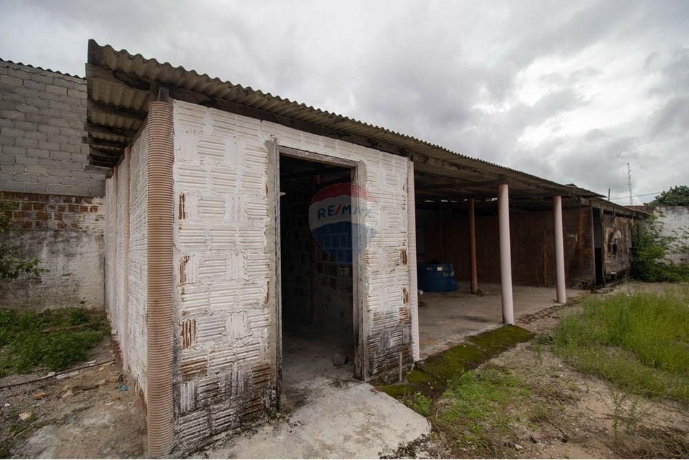 บ้านที่กั้นเป็นสองส่วน - โกดังสินค้า - Parnamirim , Rio Grande do Norte - BR - WhatsApp Image 2025-03-27 at 21.45.18 (2).jpeg - 720891001-108