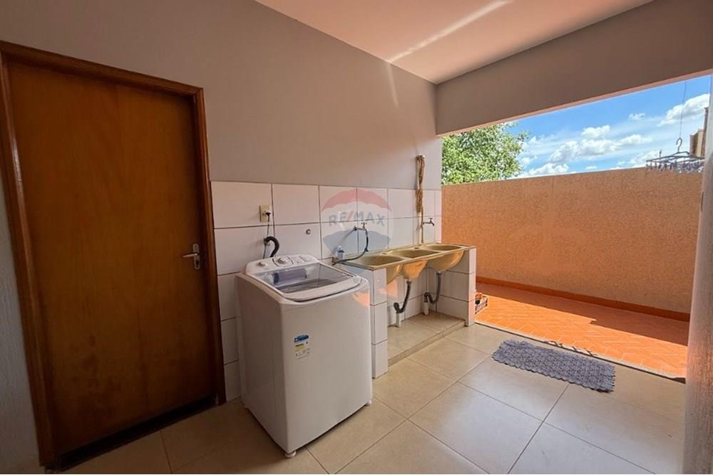 Casa - Venda - Jataí , Goiás - WhatsApp Image 2025-11-13 at 10.42.08 (4).jpeg - 722301003-72