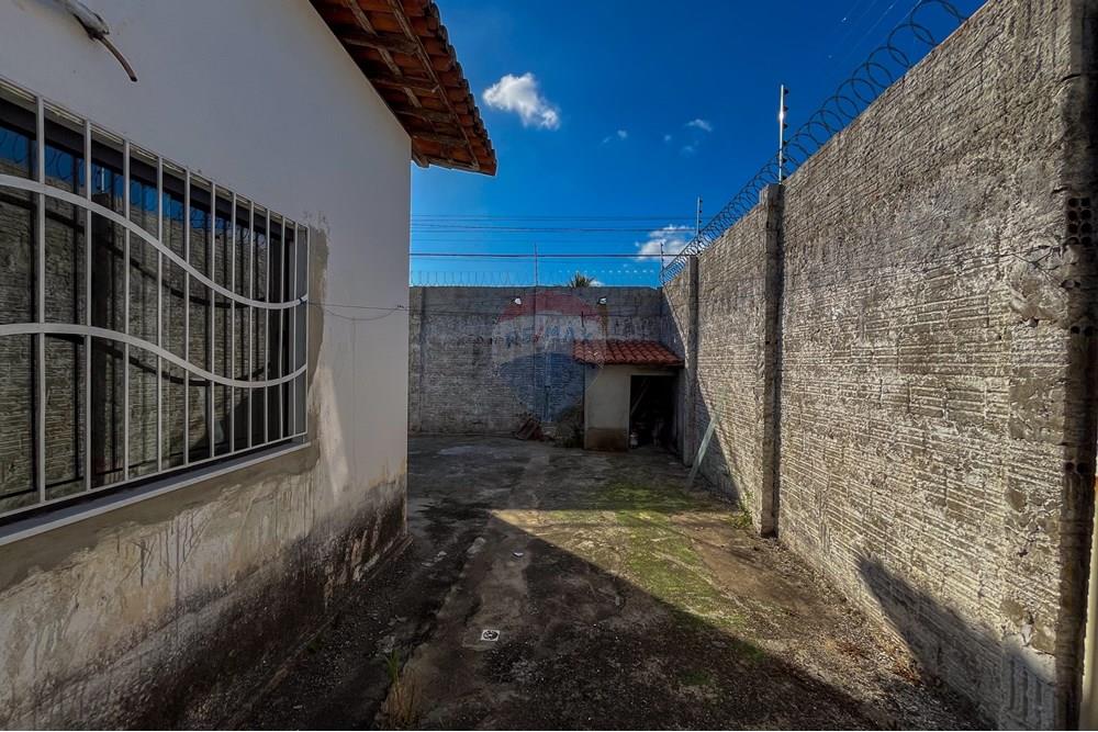 Casa - Alugar - Parnamirim , Rio Grande do Norte - IMG_8068.HEIC.jpg - Quintal - 720811053-24