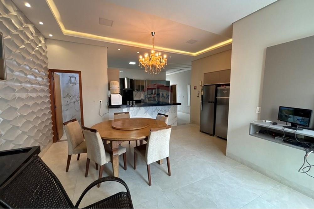 Casa - Venda - Barra do Garças , Mato Grosso - 8A965EB6-B26B-41A6-BA03-D5E057AA1128_1_105_c.jpeg - 722221051-7