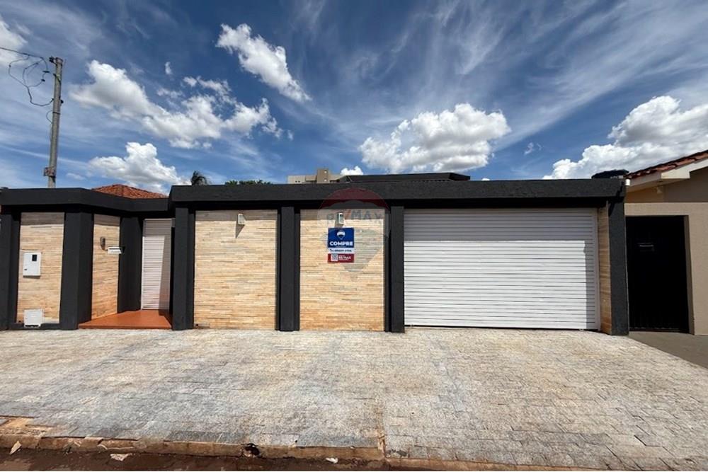 Casa - Venda - Jataí , Goiás - WhatsApp Image 2025-11-13 at 10.42.08.jpeg - 722301003-72