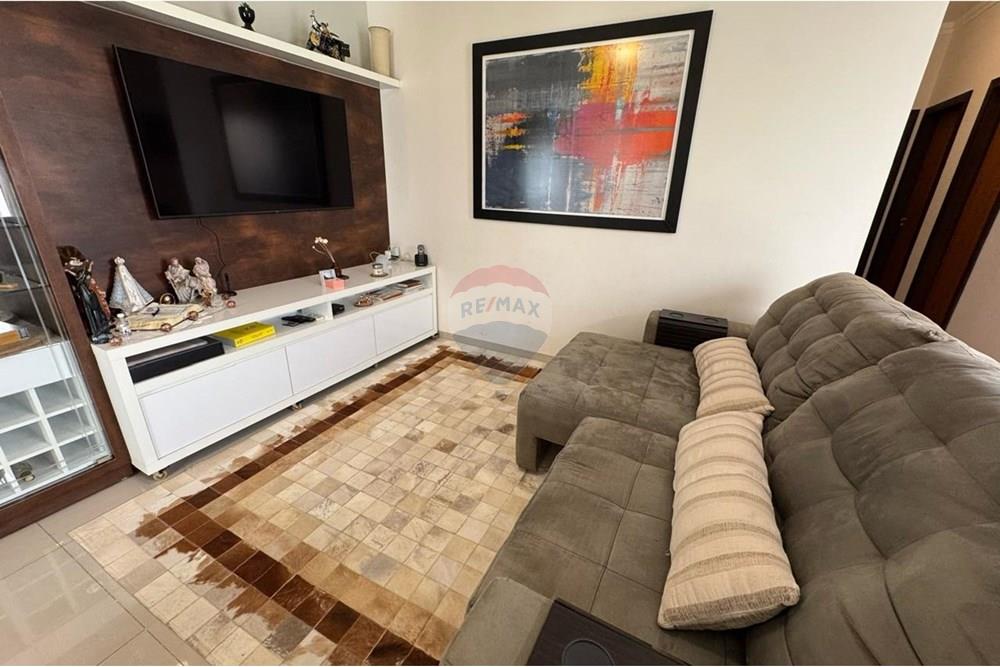 Résidentiel - Maison - Sinop , Mato Grosso - BR - WhatsApp Image 2025-05-19 at 10.34.12 (1).jpeg - 721561011-19