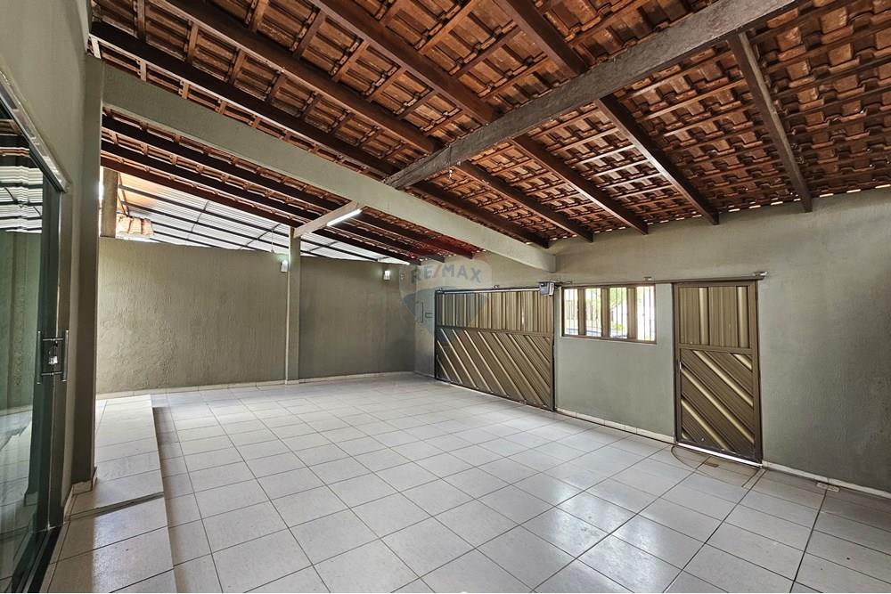 Casa - Venda - Manaus , Amazonas - WhatsApp Image 2025-06-26 at 14.00.47 (2).jpeg - Garagem - 720401033-26