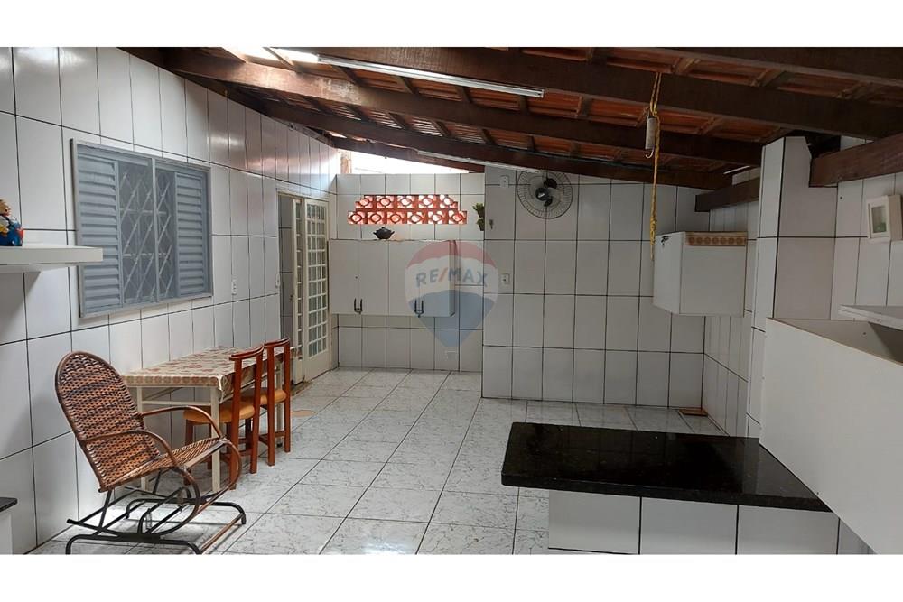 Chalé - Venda - Caldas Novas , Goiás - WhatsApp Image 2025-10-27 at 14.31.06.jpeg - 722251024-4