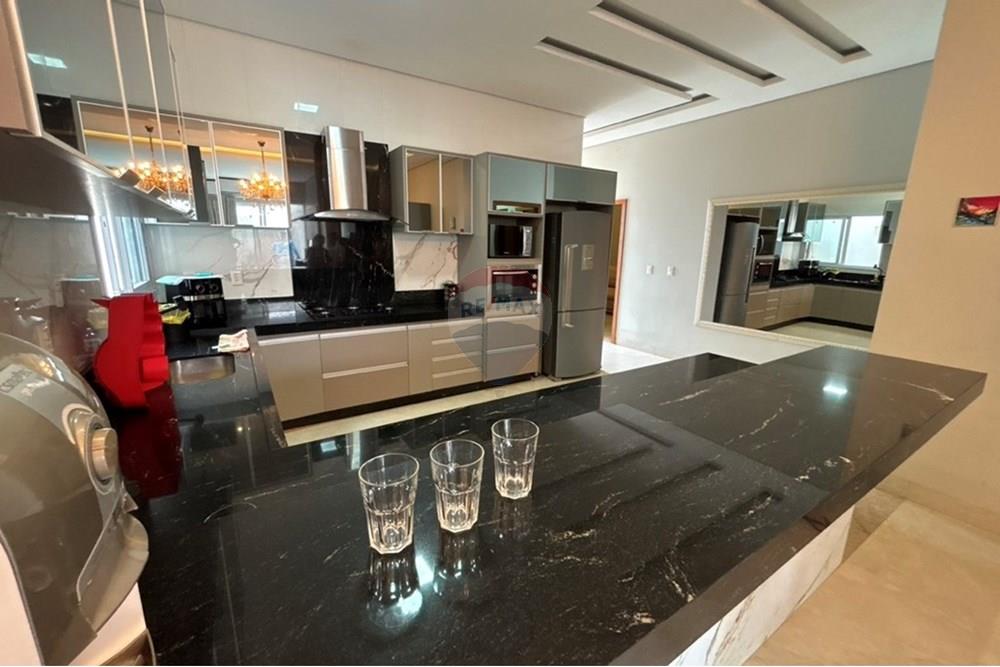 Casa - Venda - Barra do Garças , Mato Grosso - 4B983D87-C837-4BD4-BD9F-AB0FF582C8AC_1_105_c.jpeg - 722221051-7