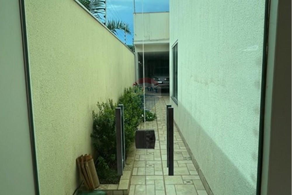 Casa - Venda - Rondonópolis , Mato Grosso - 0534bed7-8bed-4292-b2a9-0a95d1457e8e.jpg - 720611035-33