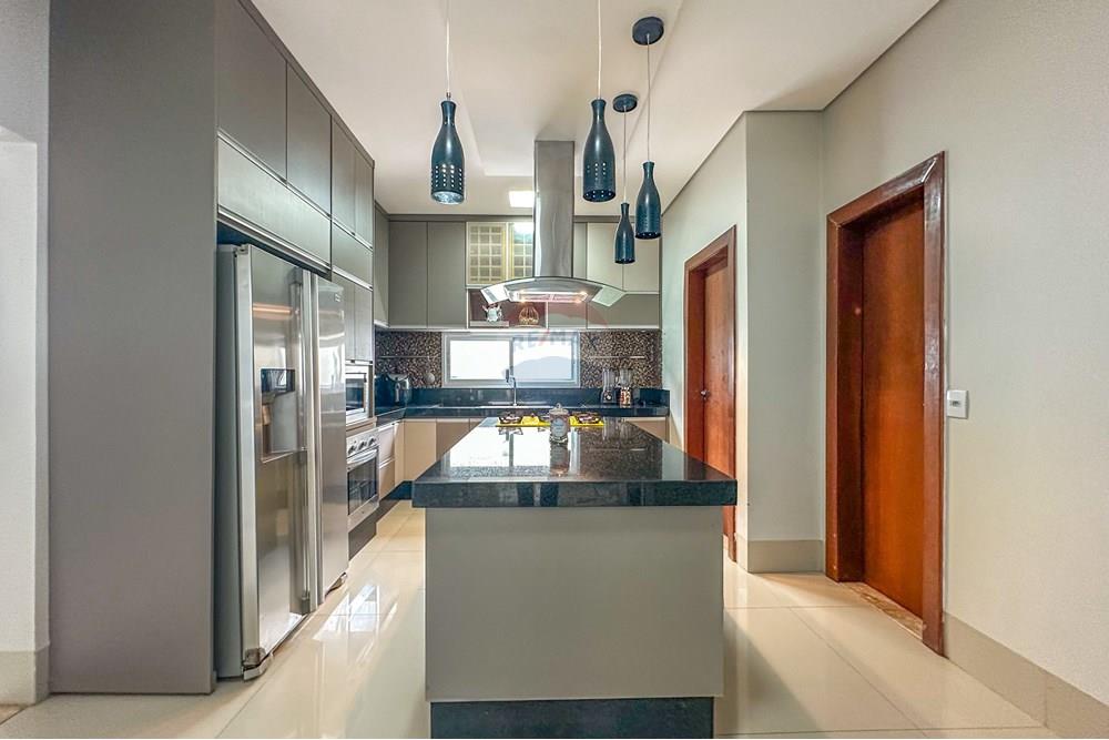 Casa de Condomínio - Venda - Cuiabá , Mato Grosso - IMG_5236.jpg - 720911034-58