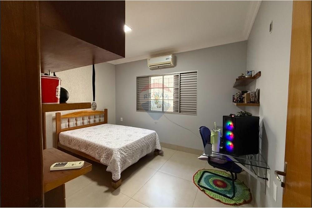 Casa - Venda - Jataí , Goiás - WhatsApp Image 2025-11-13 at 10.42.08 (7).jpeg - 722301003-72